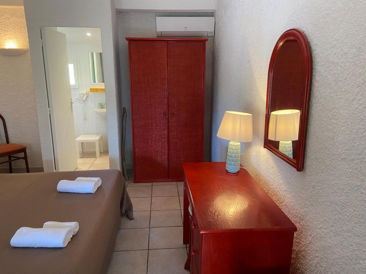 Les Lodges De La Plage U Dragulinu Sari-Solenzara Exterior foto